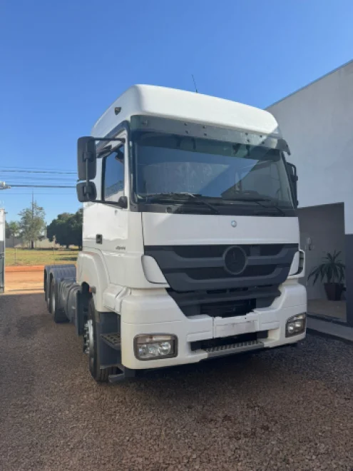 imagem do produto Caminhão Cavalo Mecânico Mercedes Benz 2644 Ano 2014