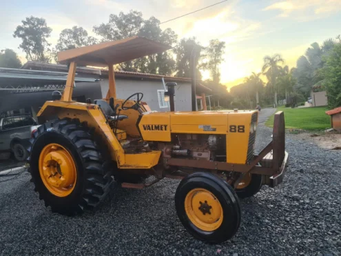imagem do produto Trator Agrícola Valmet 88 Ano 1985