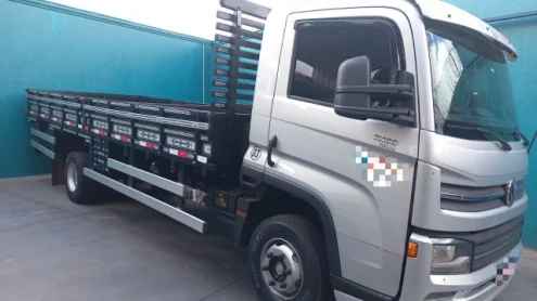 imagem do produto Caminhão Carroceria Volkswagen 11-180 Ano 2022/23