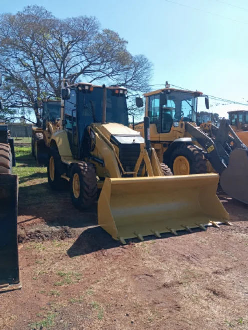 imagem do produto Retro Escavadeira Caterpillar 416F2 Ano 2020