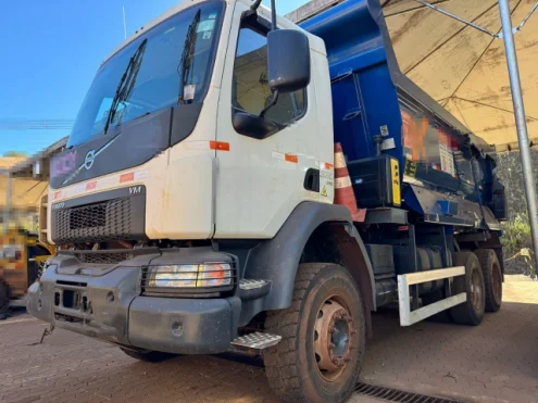 imagem do produto Caminhão Caçamba Volvo VM 330 Ano 2020