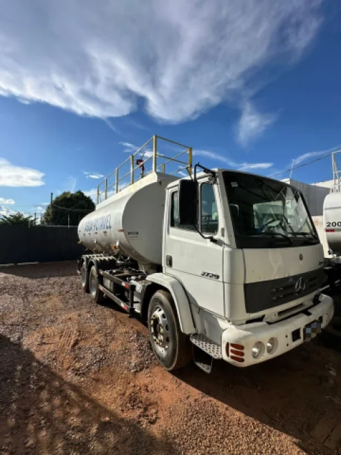 imagem do produto Caminho Pipa Mercedes Benz Atron 2729 Ano 2014