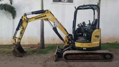 imagem do produto Mini Escavadeira Yanmar Vio 30 Ano 201