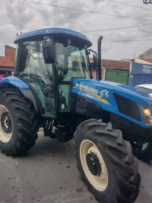 imagem do produto Trator New Holland TL75e Ano 2017/18
