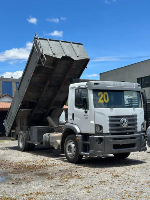 imagem do produto Caminh�o Ca�amba Volkswagen Constellation 17.230 Ano 2019/2020