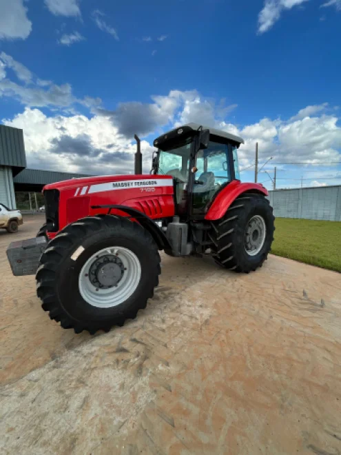 imagem do produto Trator Massey Fergunson 7.180 Ano 2013