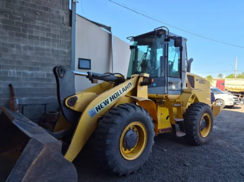 imagem do produto P� Carregadeira New Holland W130 Ano 2009