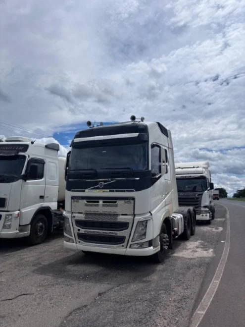 imagem do produto Caminh�o Cavalo Volvo FH 540 Ano 2021