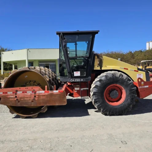 imagem do produto Rolo Compactador Dynapac CA250p 2010/2011 � Venda em Belo Horizonte MG