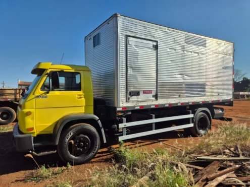 imagem do produto Caminh�o Oficina Volkswagen 13-180 2004 � Venda em Araraquara SP