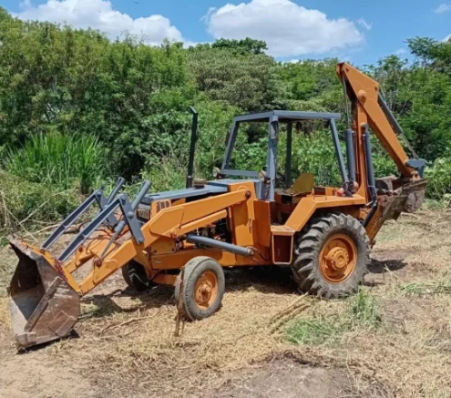 imagem do produto Retro Escavadeira Case 580H 1993 � Venda em Laranjal Paulista SP