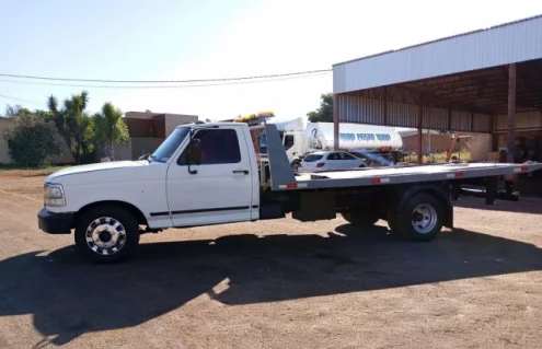 imagem do produto Caminh�o Guincho Ford F4000Ano 1997 � Venda em Tr�s Lagoas MS