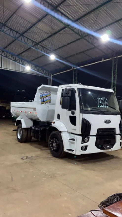 imagem do produto Caminhão Caçamba Ford Cargo 1519 2013 á Venda em Guarulhos SP