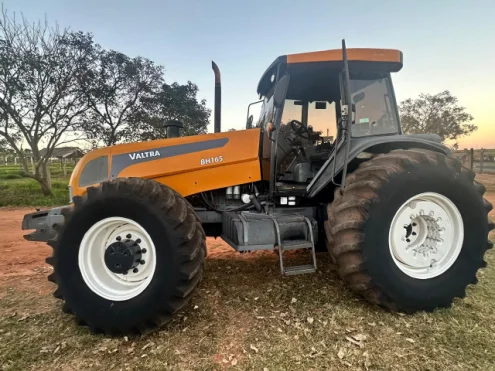 imagem do produto Trator Valtra BH165 2012 á Venda em Catanduva SP