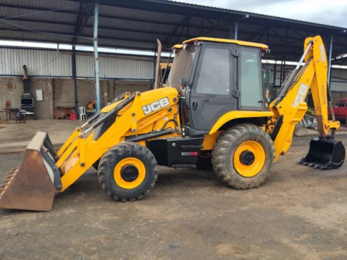 imagem do produto Retro Escavadeira JCB 3cx 2018 á Venda em São Paulo SP