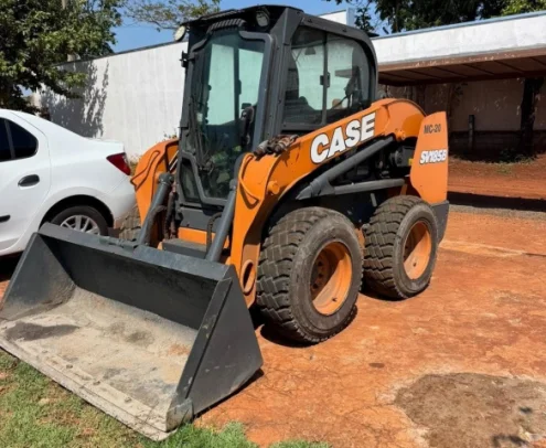 imagem do produto Mini Carregadeira Case SR185 2021 á Venda em Jaboticabal SP