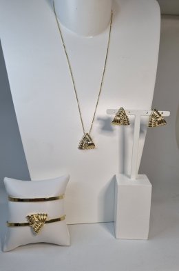 Colar triangulo - Coleção Elemental