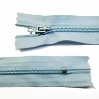 ziper nylon azul claro.png