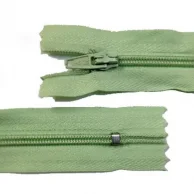 ziper nylon verde agua.png