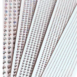 capa cartela adesiva strass e perola.png capa cartela adesiva strass e perola.png