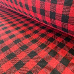 xadrez vermelho e preto.png