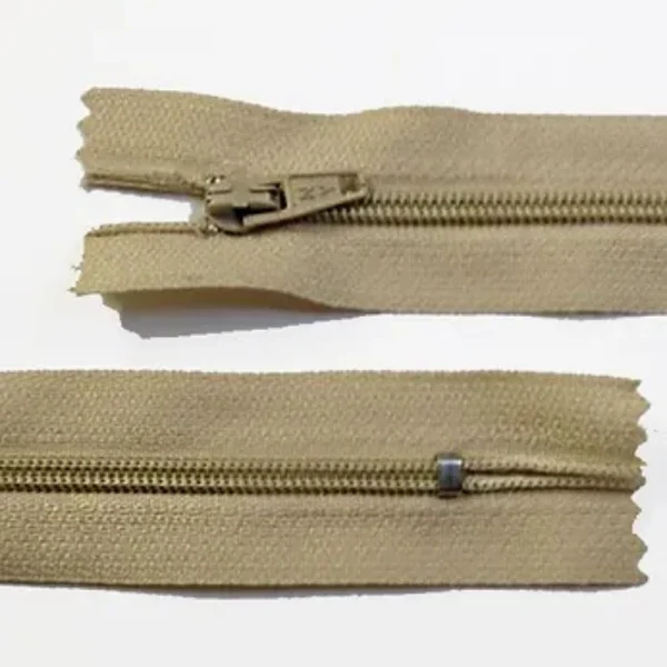ziper nylon bege.png