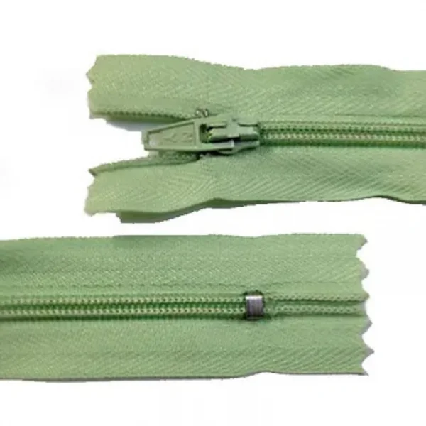 ziper nylon verde agua.png