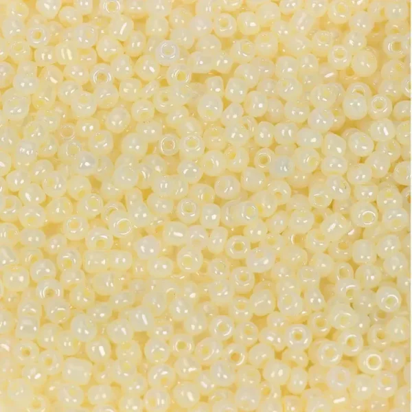 Micanga 50gr amarelo bebe 142.webp