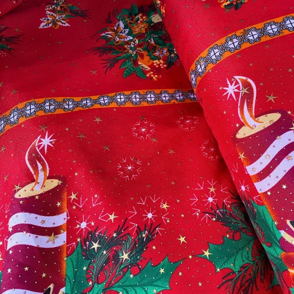 Tecido Oxford Natal com Foil vela com folhas.webp