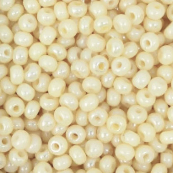 micanga 50gr amarelo bebe.png