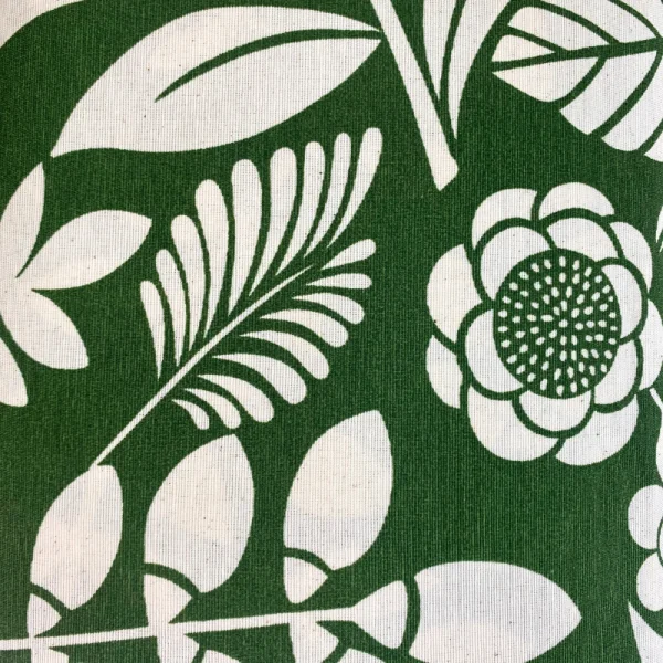 tecido drytex fundo verde.png
