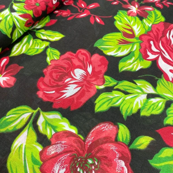 tecido chita algodao flores vermelha fundo preto.jpg