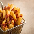 Meia Por��o Batata Frita com Bacon