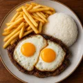 Fil� Mignon a Cavalo com Fritas