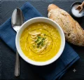 CALDO DE BATATA COM FRANGO DESFIADO