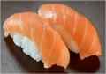 SUSHI DE SALM�O 5 PE�AS