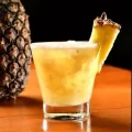 CAIPIRINHA DE ABACAXI