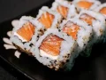 Uramaki Salmao Filadelphia (10 unidades)