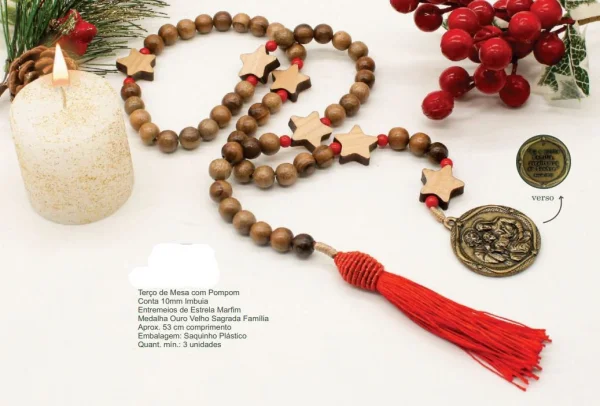 Tero de Mesa com Pompom Vermelho e Imbuia