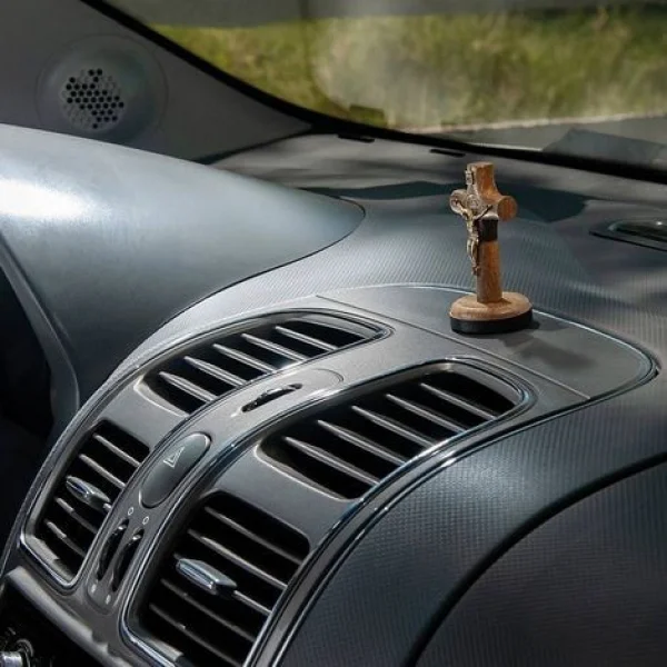 Crucifixo para Painel de Carro - 6cm