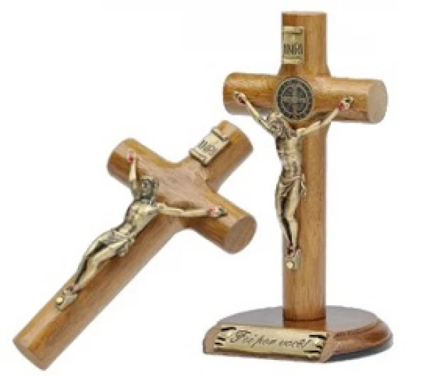 CRUCIFIXO MAD CILINDRICA MESA 12CM C/SAO BENTO OV (FOI POR VOCE!)/*
