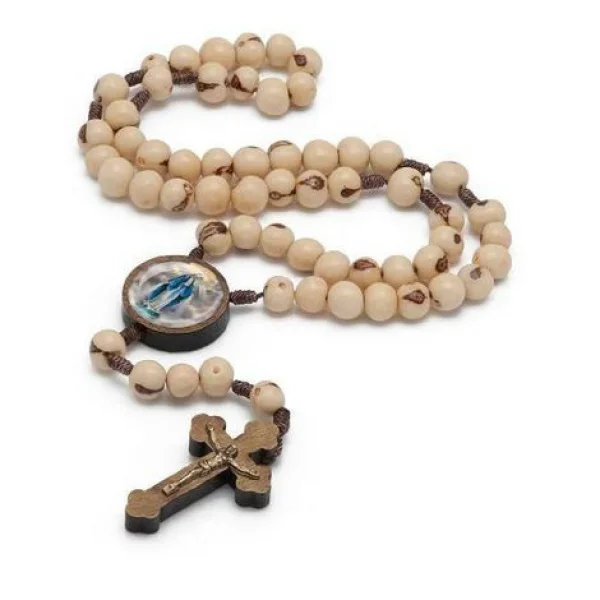 Ter�o de Nossa Senhora das Gra�as - A�a� Natural