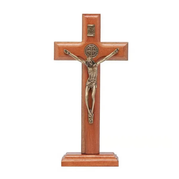 Crucifixo de Mesa 17cm Com S�o Bento