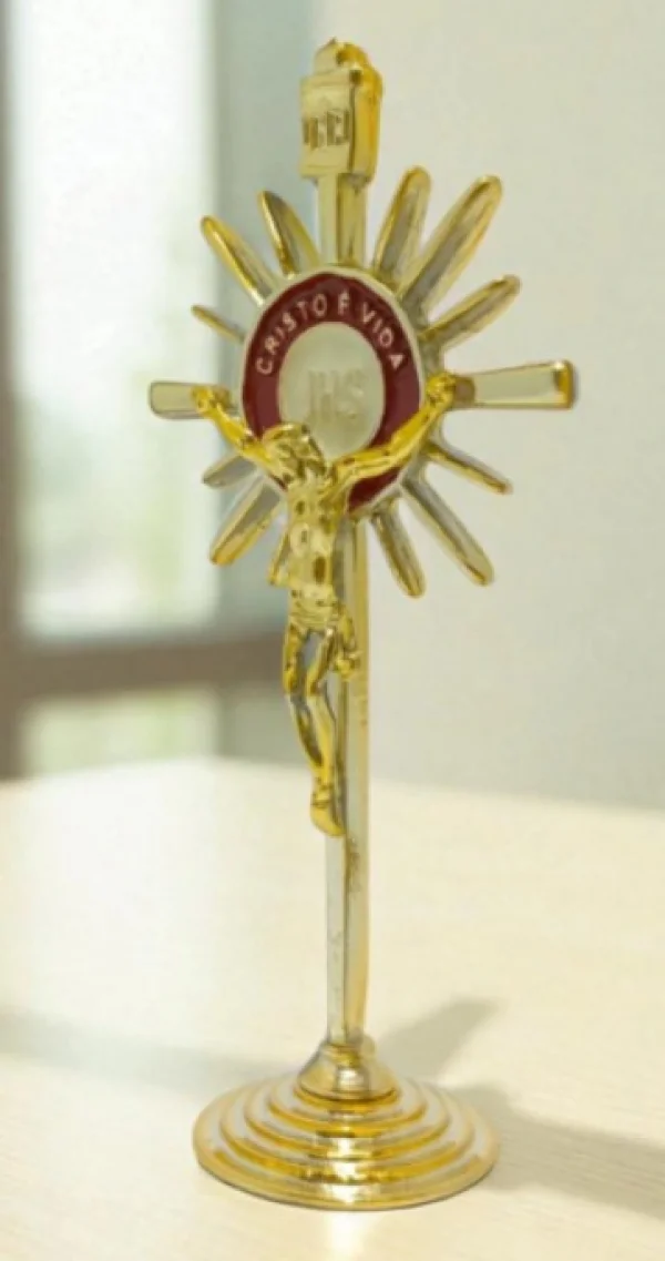 Crucifixo Dourado JHS 10 Cm