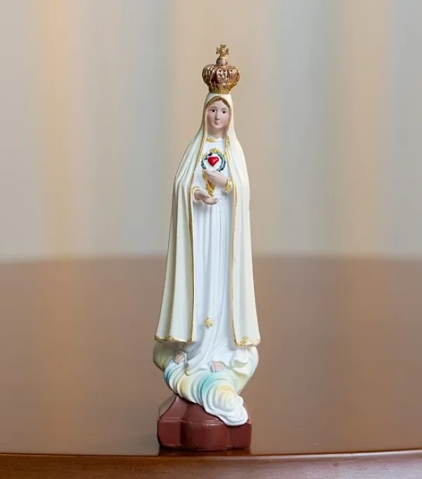 Nossa Senhora de F�tima Peregrina 13cm � Resina