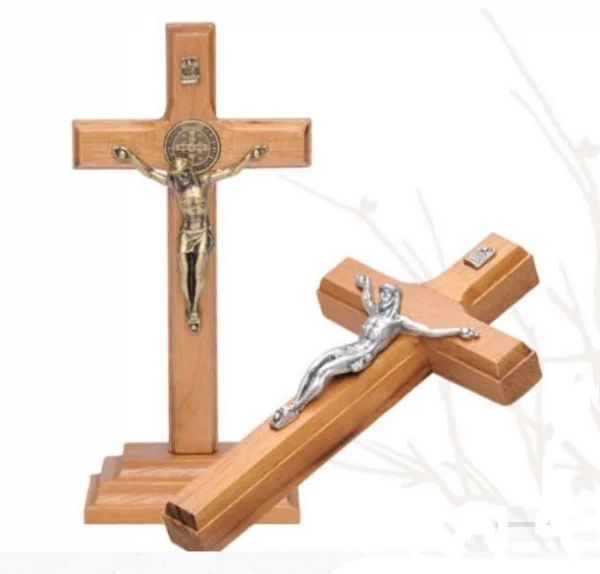 Crucifixo Madeira Tradicional 09cm Mesa Ouro Velho
