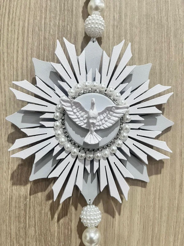 Placa Decorativa Mini Raio Com Pérolas E Strass Sobreposto Pingente Seda 10,5x10,5cm