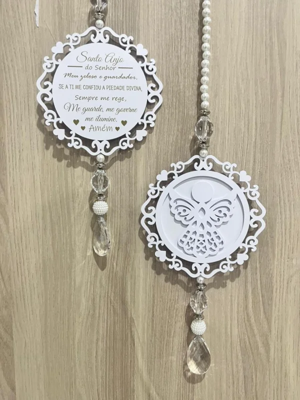 Escapulário com Arabescos Motivo Santo Anjo com Cordão de Pérola