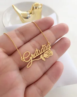 Colar da Gratido com rosa - Banhado a Prata
