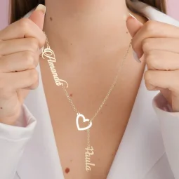 Colar com corao e nomes personalizados banhado a ouro